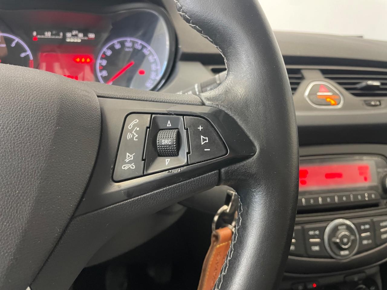 Opel Corsa 1.4 90CV GPL Tech 5 porte n-Joy