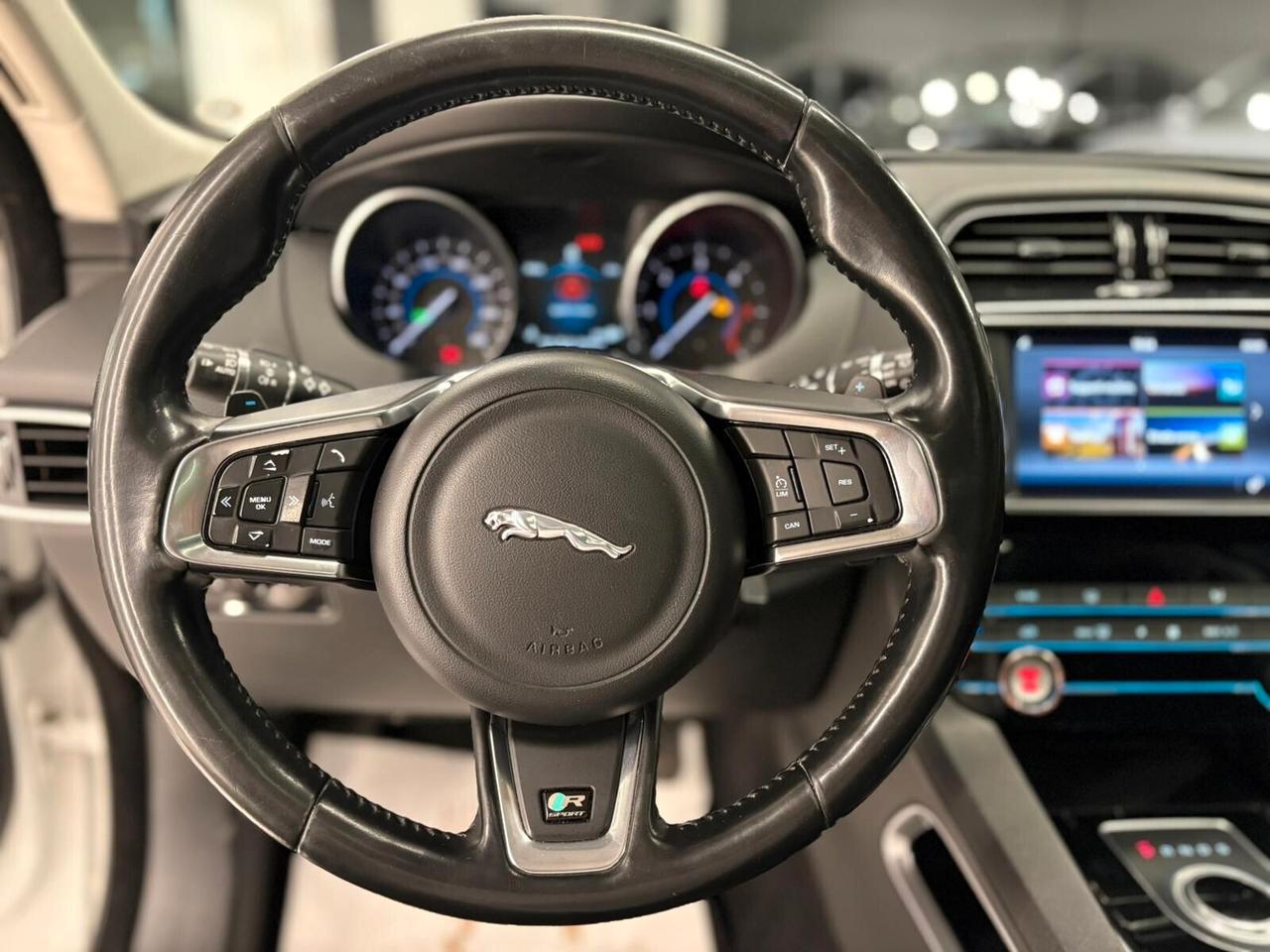 Jaguar F-Pace 3.0 300 CV AWD aut. R-Sport 2016