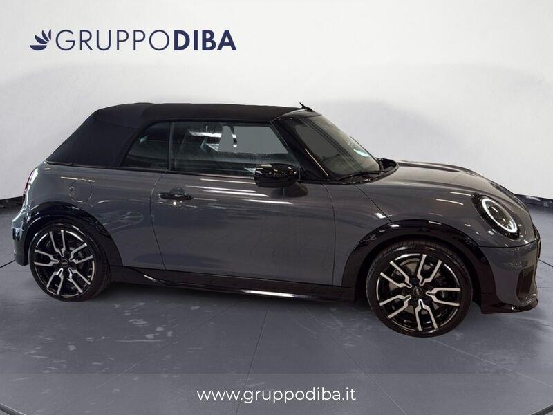 MINI Cooper Mini Cabrio F67 Mini Cabrio 2.0 C JCW auto