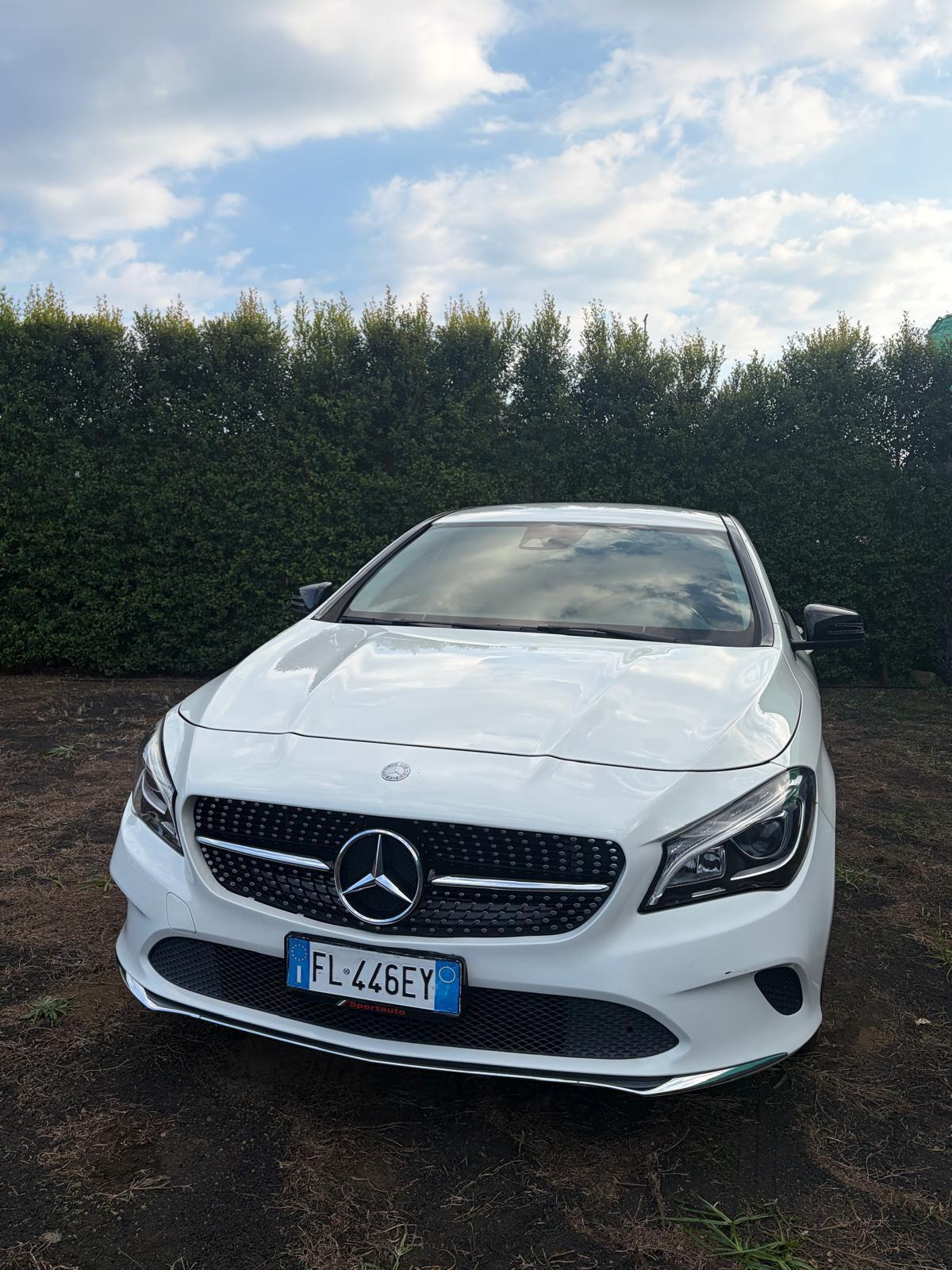 Mercedes-benz CLA 200 220 d 4Matic Automatic Sport