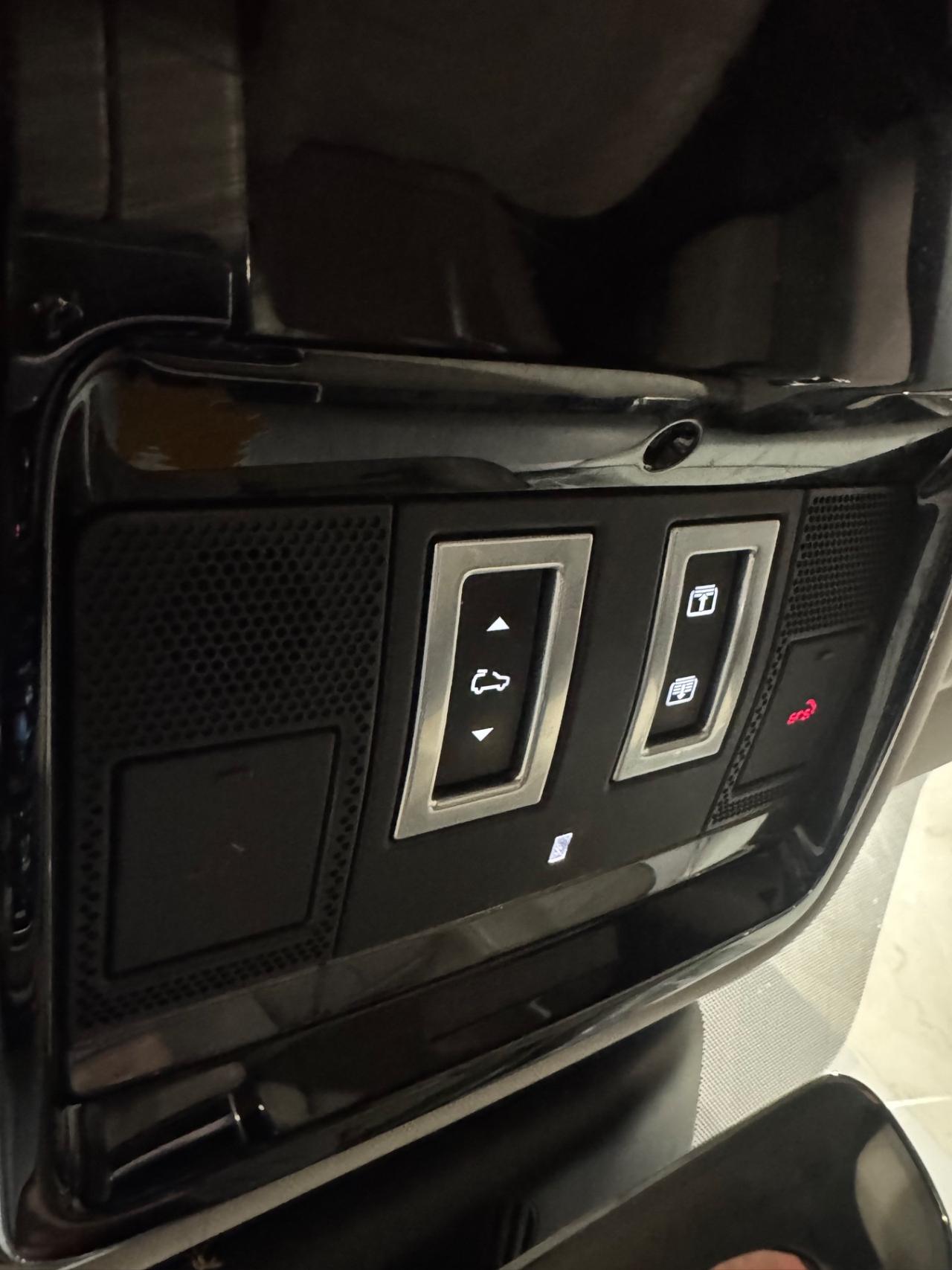 Land Rover Range Velar 2.0D I4 240 CV R-Dynamic S