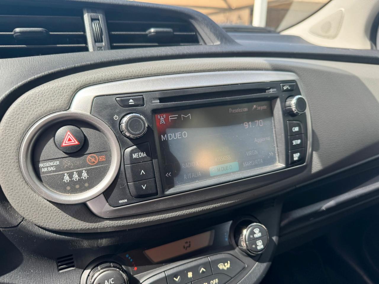 Toyota Yaris 1.0 5 porte Lounge
