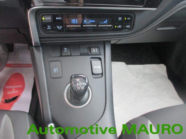 TOYOTA Auris 1.8 Hybrid Cool