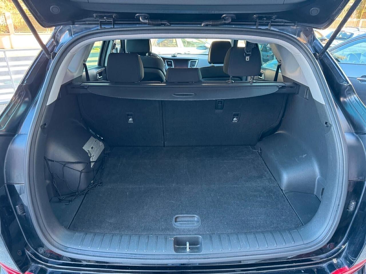 HYUNDAI TUCSON 1.7 CRDi XPOSSIBLE KM 76.000 UNIPROP.