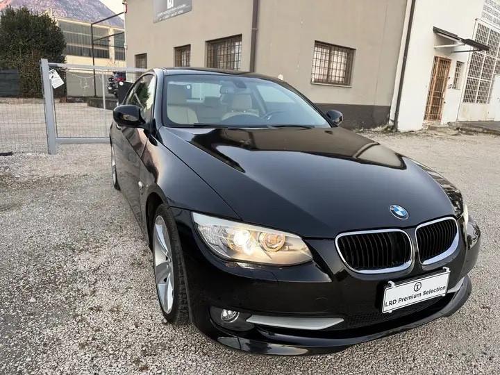 BMW 320 d coupe 320d xdrive Futura+Navi+Pelle