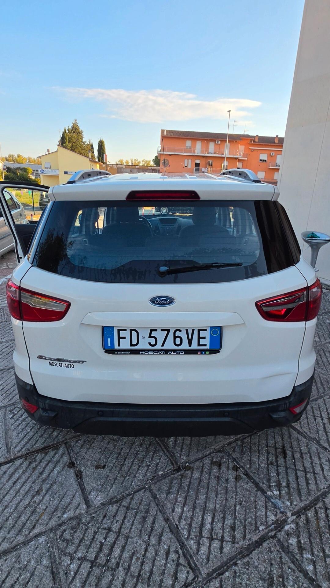Ford EcoSport occ.asio.ne