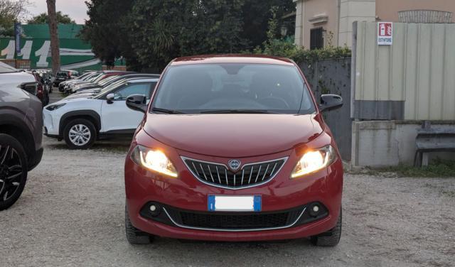 LANCIA Ypsilon HYBRID GOLD FIREFLY 1.0cc 70cv