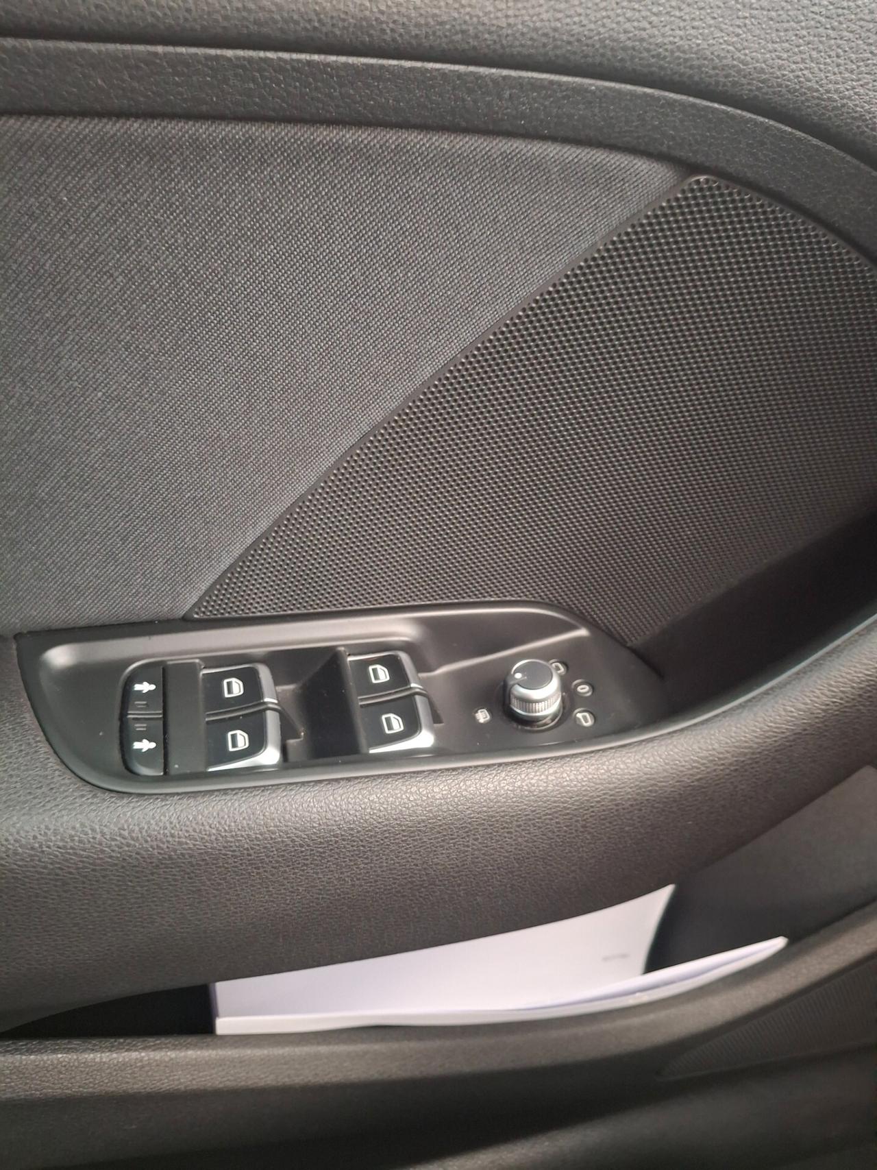 Audi A3 2.0 TDI 150 CV clean diesel quattro Ambition