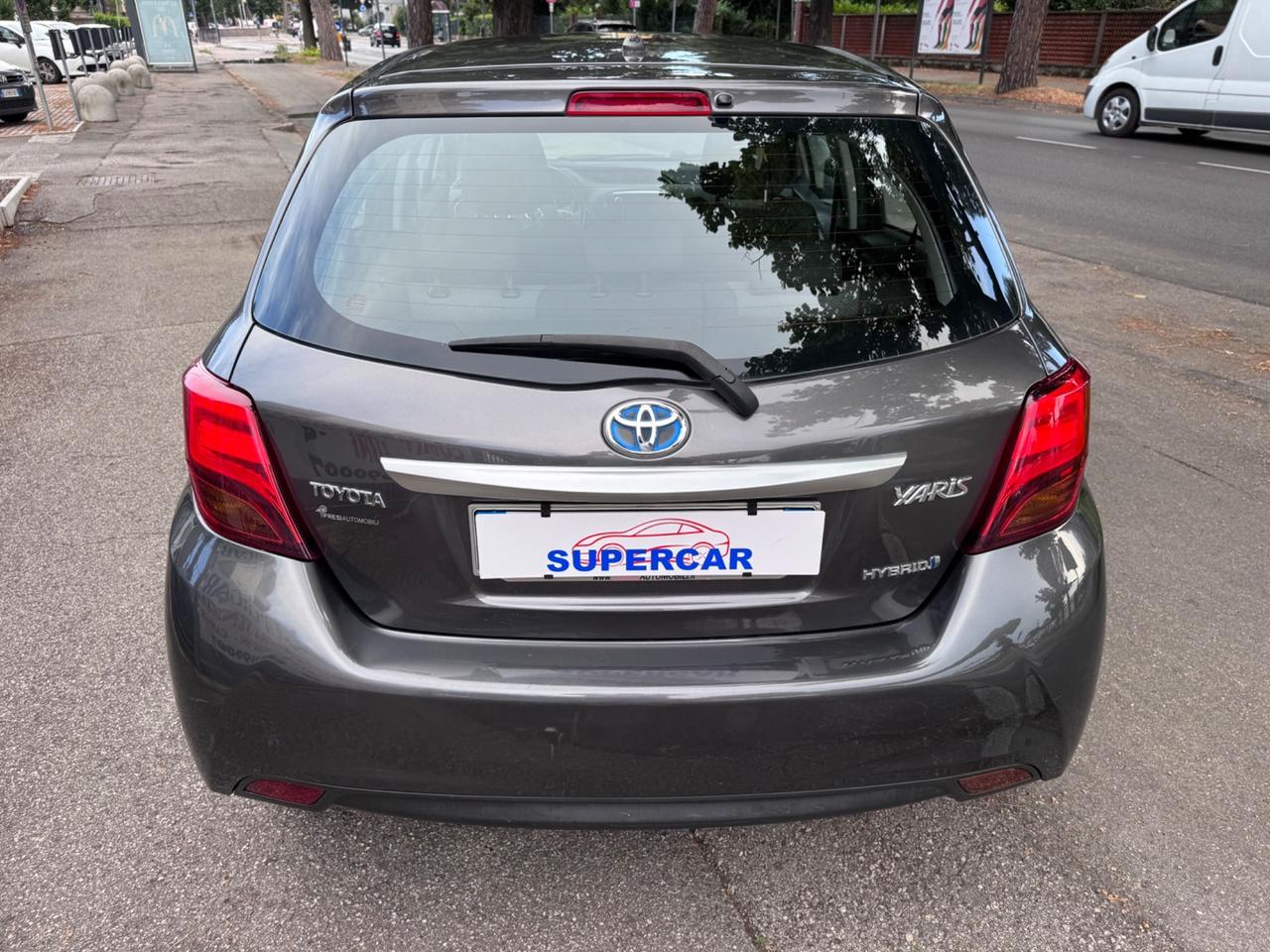 Toyota Yaris 1.5 Hybrid 5 p neopaten garanzia 12 mesi