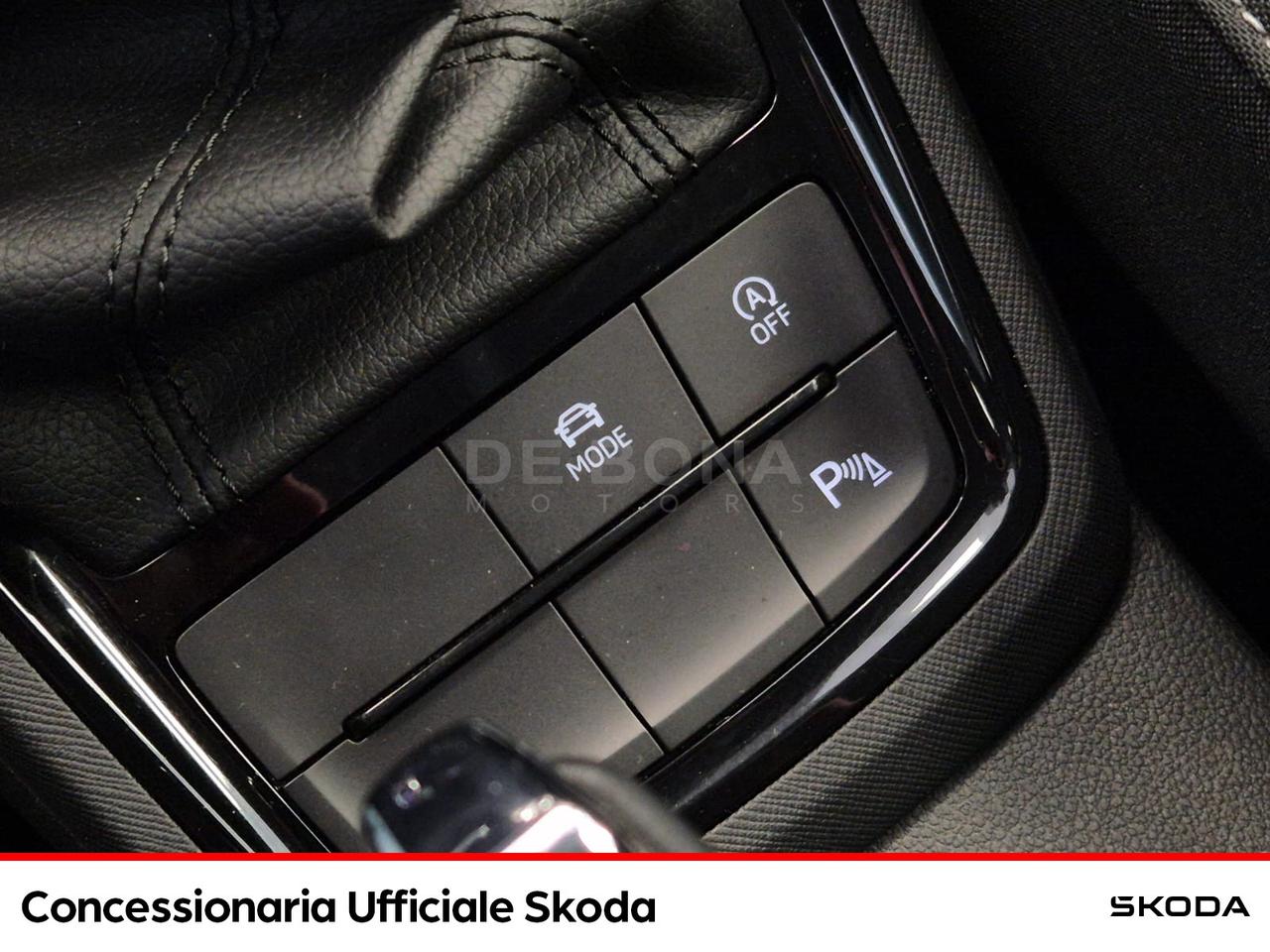 Skoda Kamiq 1.0 tsi black dots 95cv