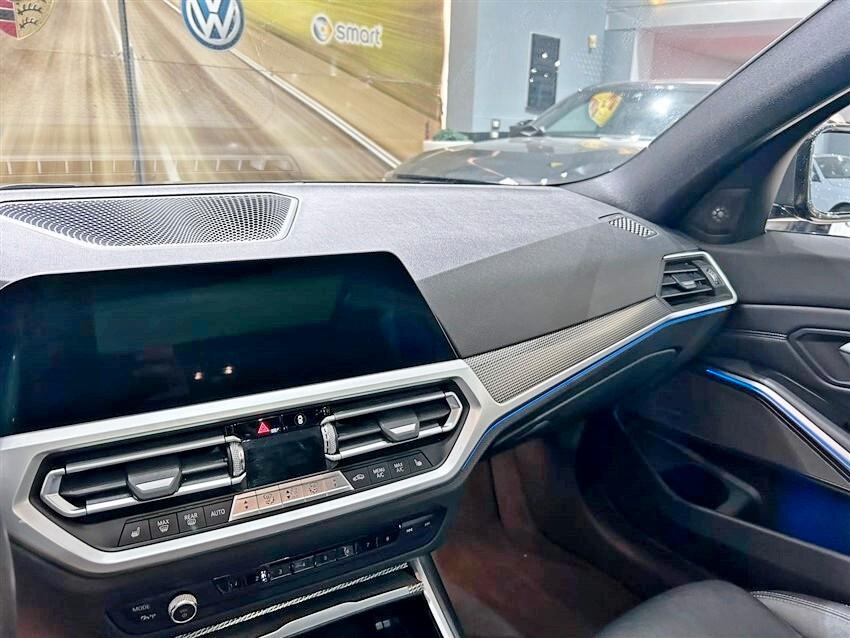 Bmw 320 320d xDrive Touring Msport