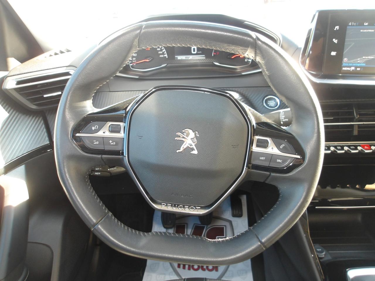 PEUGEOT 2008 1.5 TDI-NAVI-98.000 KM
