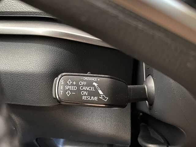 SKODA Karoq 1.5 TSI ACT DSG Executive