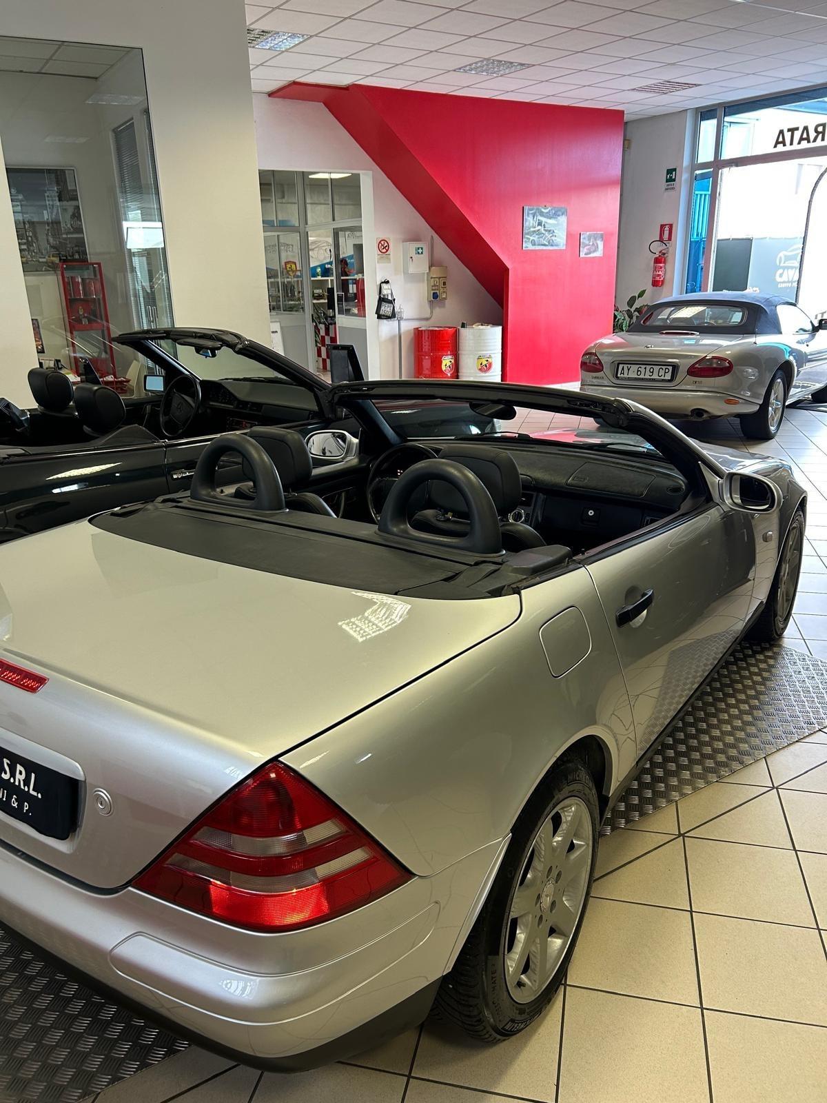 Mercedes-benz SLK 200 cat