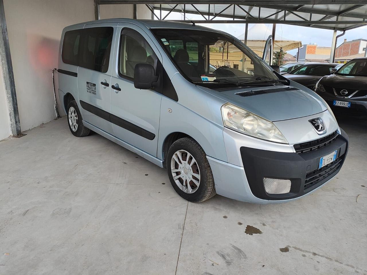 Peugeot Expert Tepee 2.0 HDi 136CV 9 posti