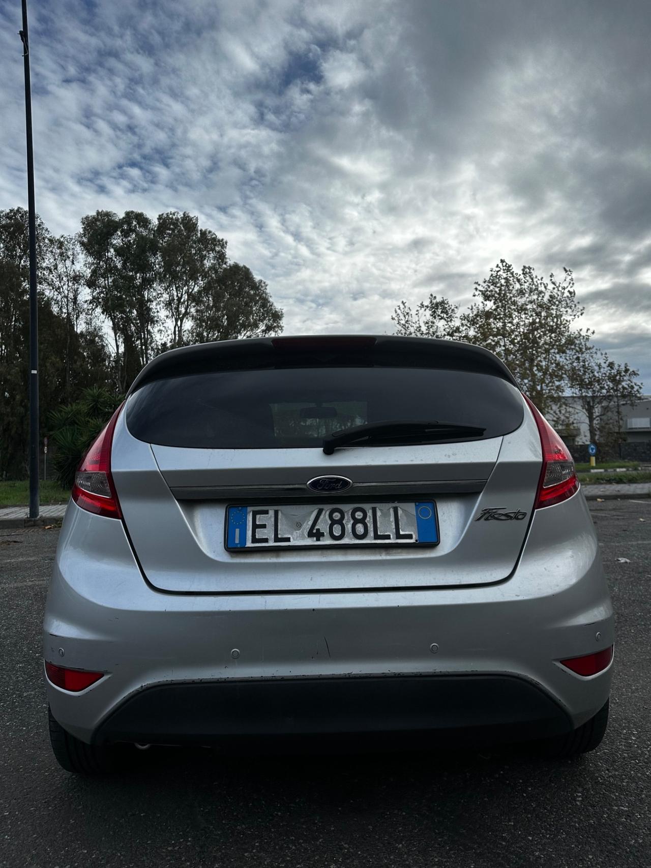 Ford Fiesta Ikon 1.4 5 porte Bz.- GPL