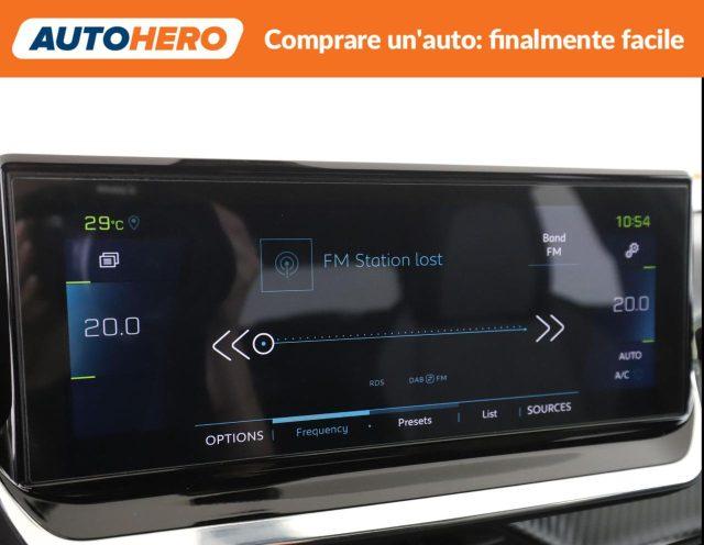 PEUGEOT 2008 motore elettrico 136 CV GT