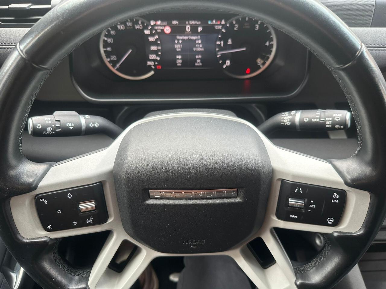 Land Rover Defender 90 3.0D I6 200 CV AWD Auto X-Dynamic S