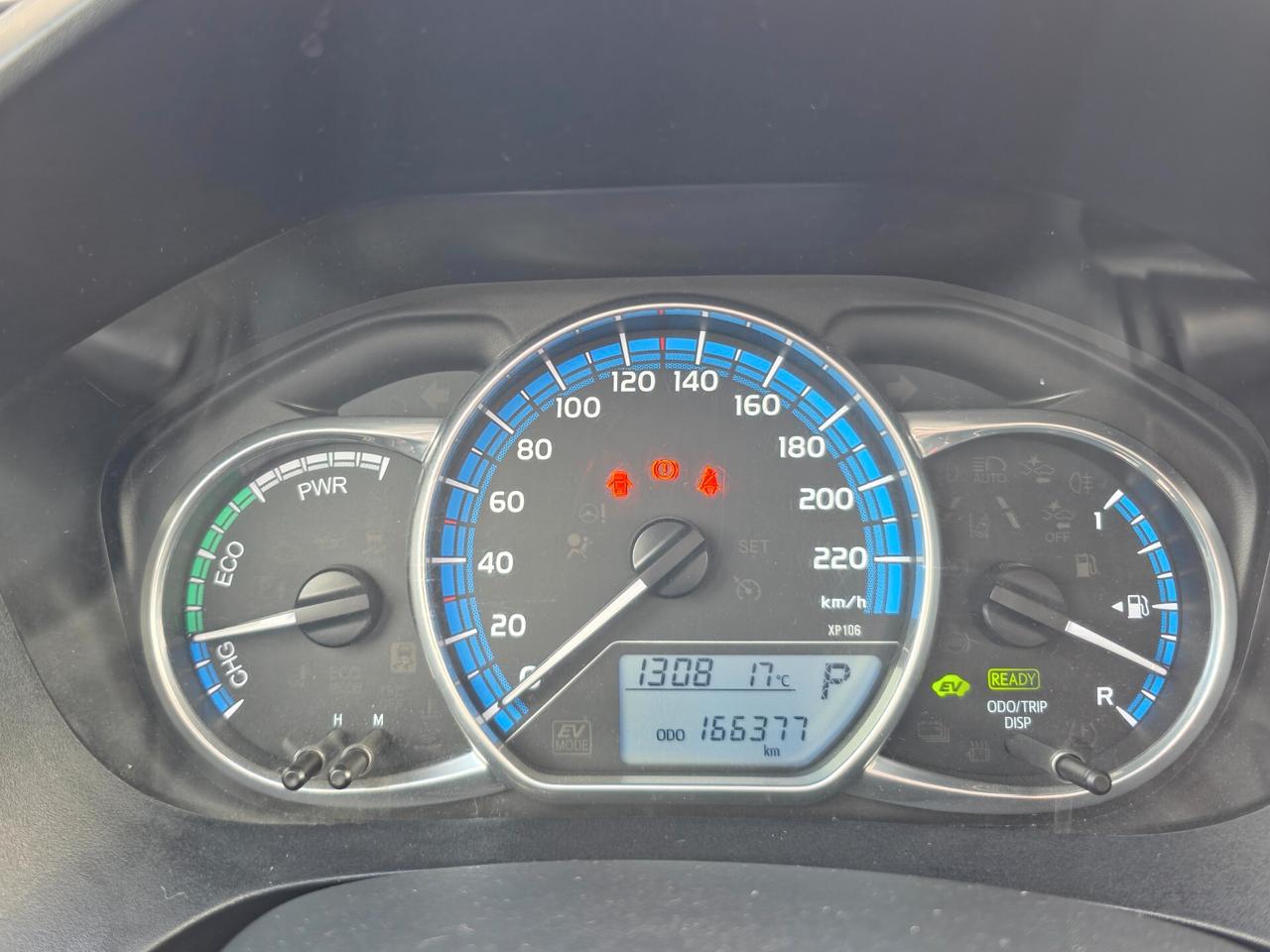 Toyota Yaris 1.5 Hybrid 5 porte Active 2015-E6B Automatico NEO