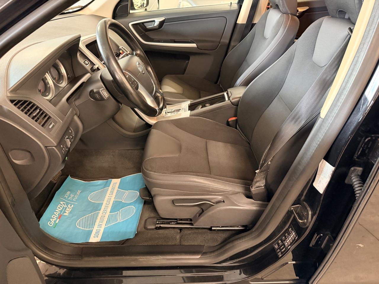 Volvo XC 60 XC60 D3 Geartronic Momentum