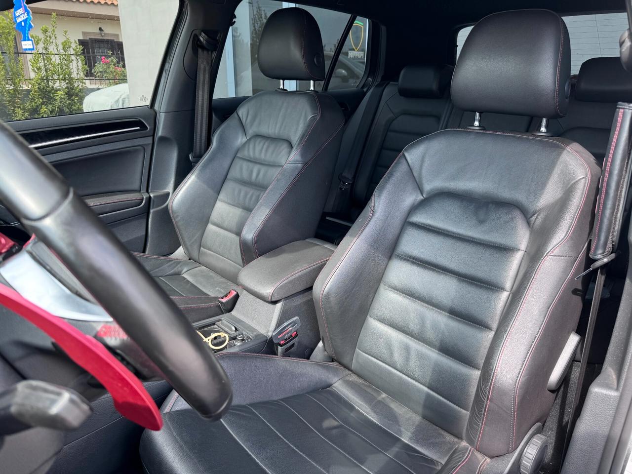 Volkswagen Golf GTI Performance 2.0 TSI DSG 5p. BlueMotion Technology