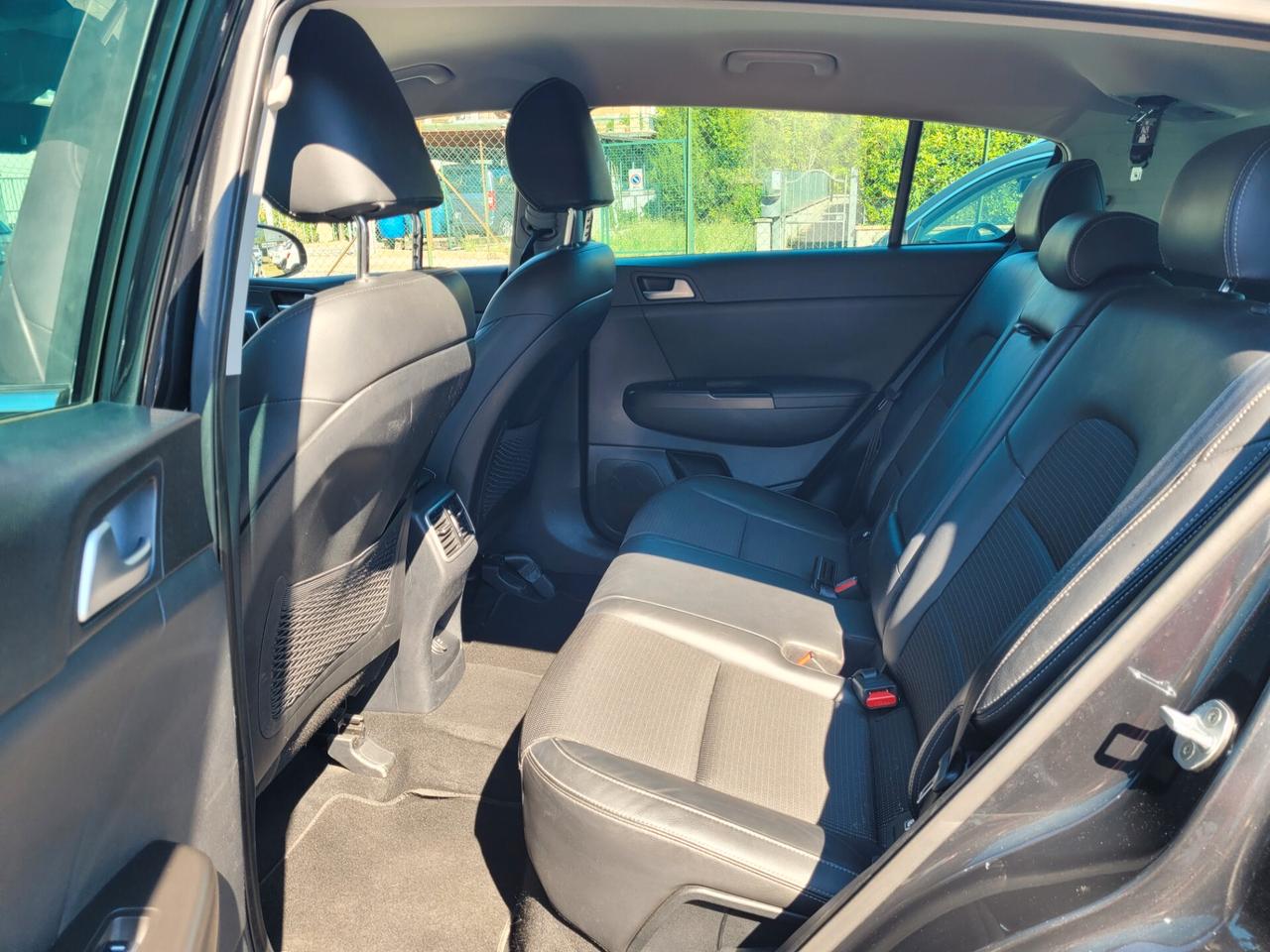 Kia Sportage 1.7 CRDI 141 CV DCT7 2WD Class