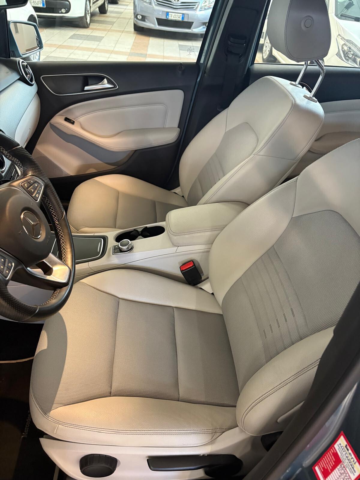 Mercedes-benz B 200 d Automatic 4Matic Premium