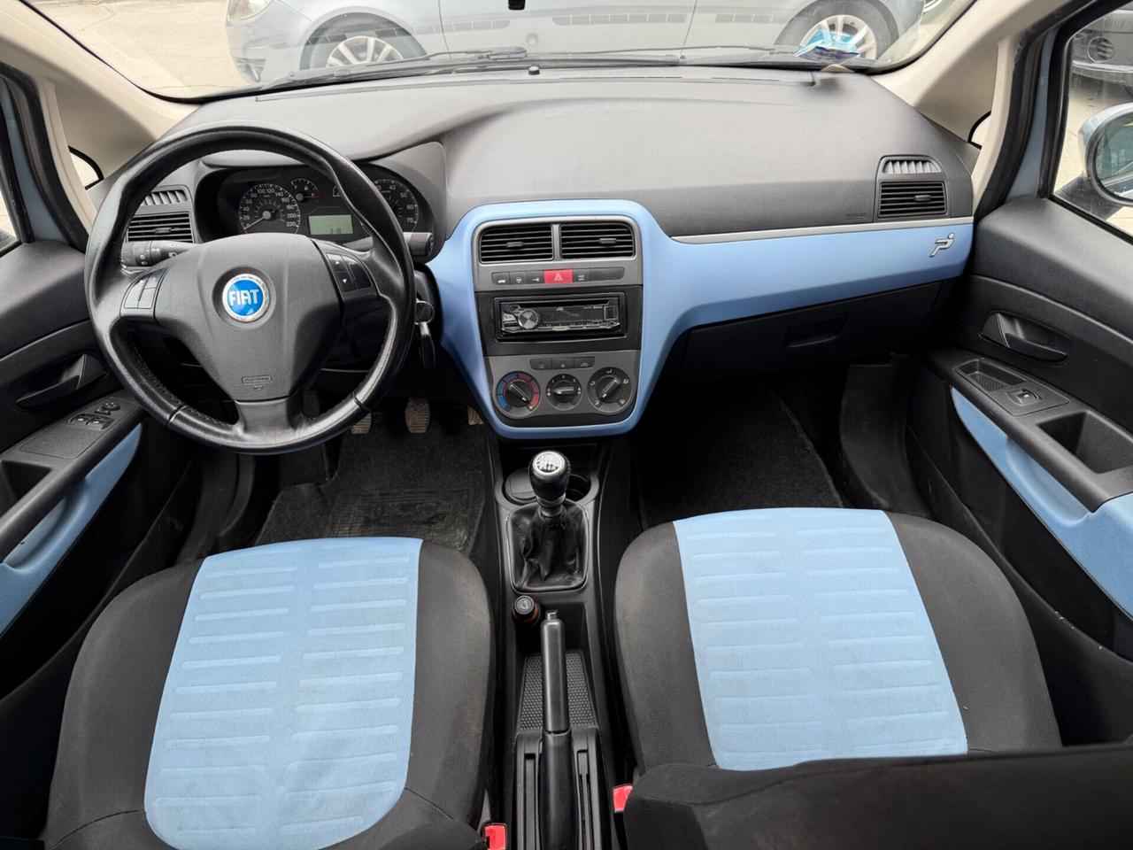 Fiat Grande Punto 1.4 5p- Neopatentati-Garanzia 12m