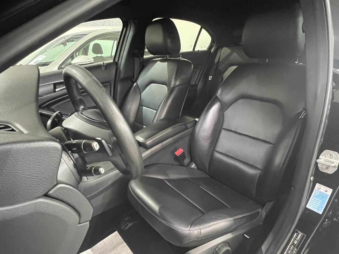 Mercedes-benz A 180 1.8 109 CV - AMG - 2013