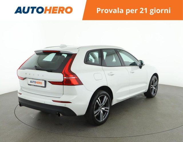 VOLVO XC60 B4 (d) AWD Geartronic Momentum