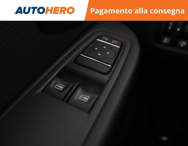 RENAULT Clio 1.2 75CV 5 porte Life