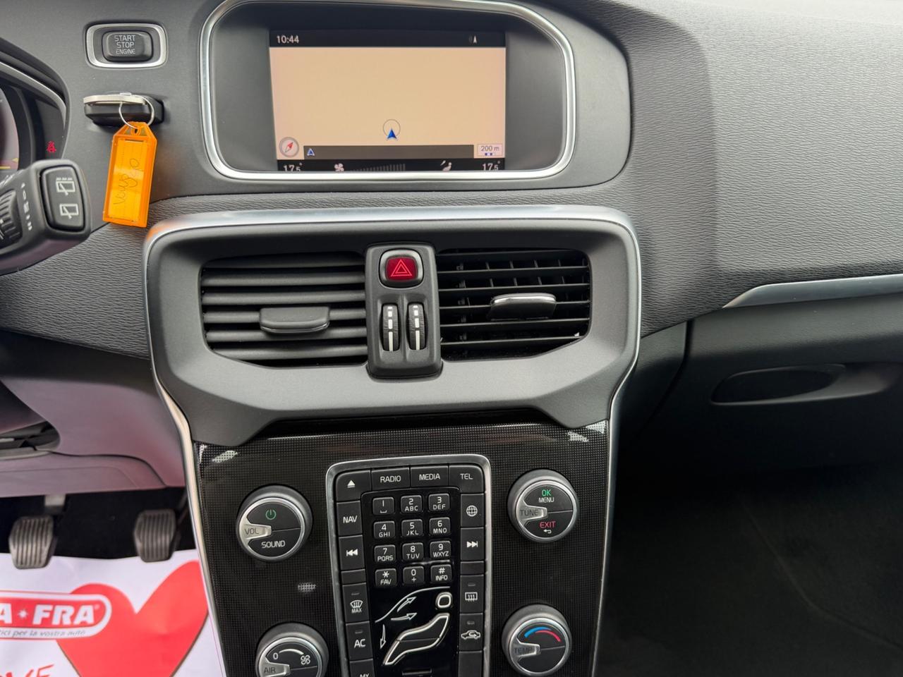 VOLVO V40 2.0D D2 120CV MANUALE FULL LED MY17