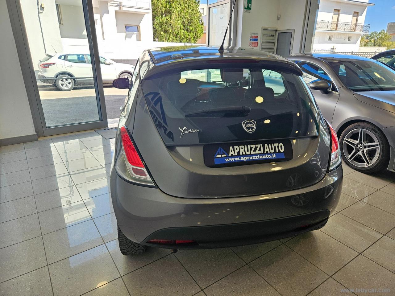 LANCIA Ypsilon 1.2 69 CV 5p. GPL Ecochic Gold