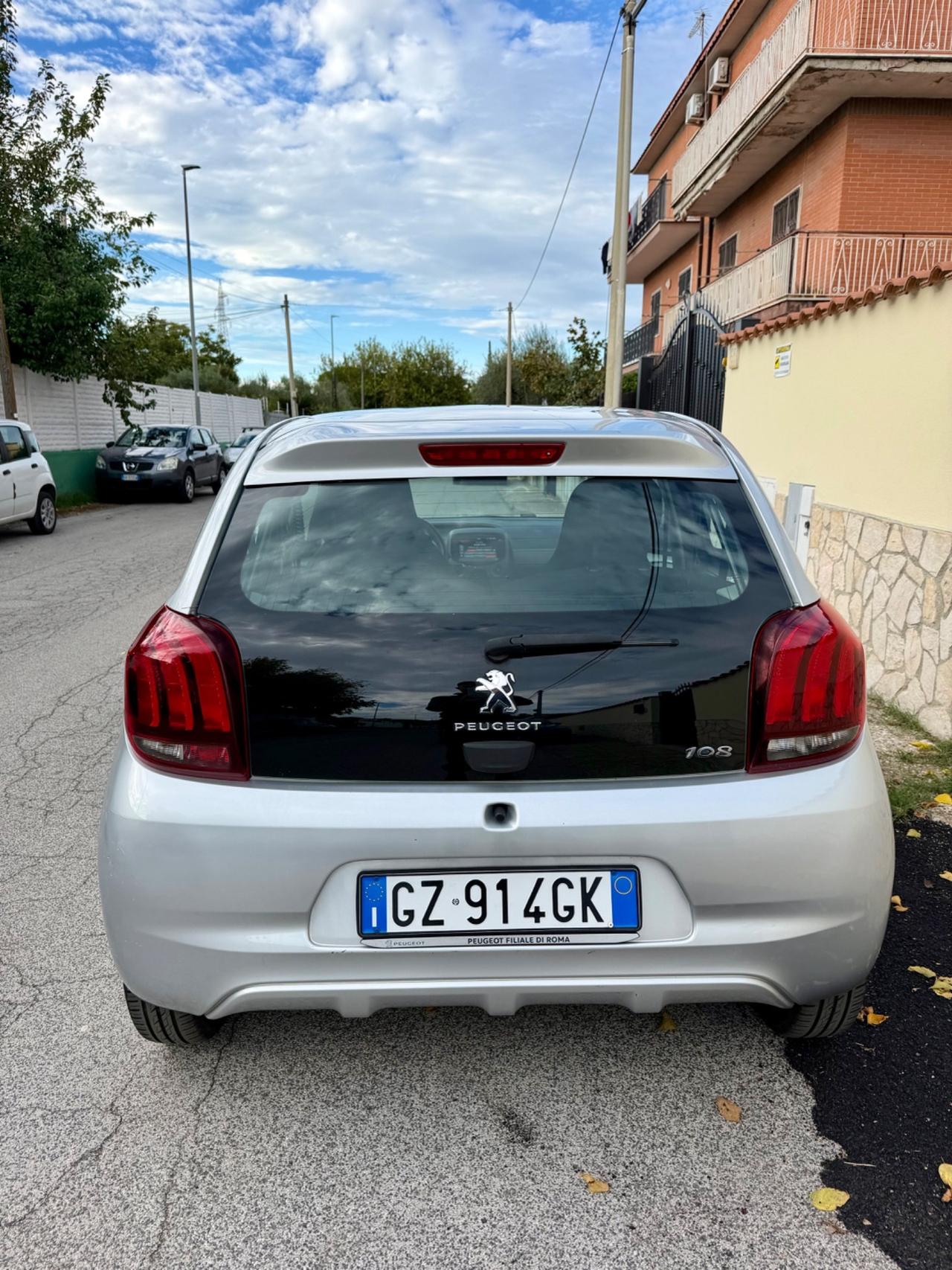 Peugeot 108 VTi 72 5 porte Allure TOP!