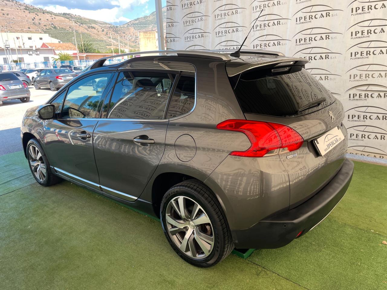 Peugeot 2008 BlueHDi 120 S&S Crossway