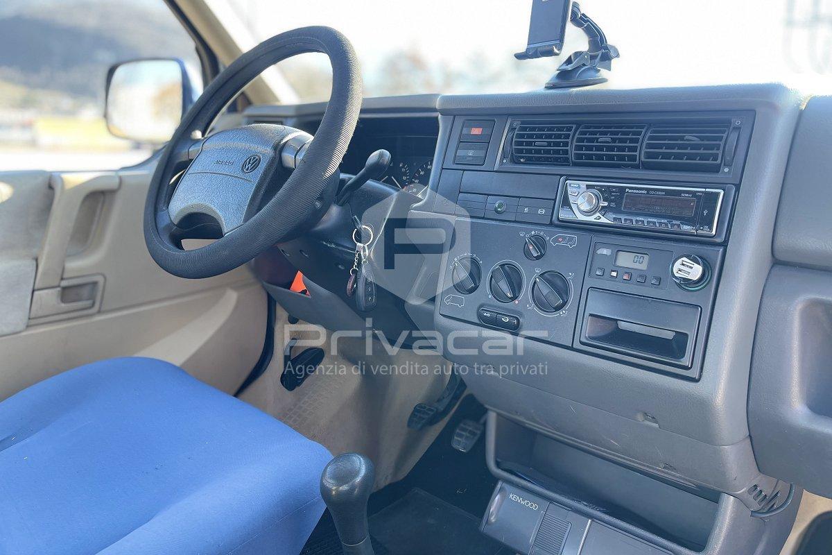 VOLKSWAGEN Transp. 2.5 TDI/102CV cat Multivan