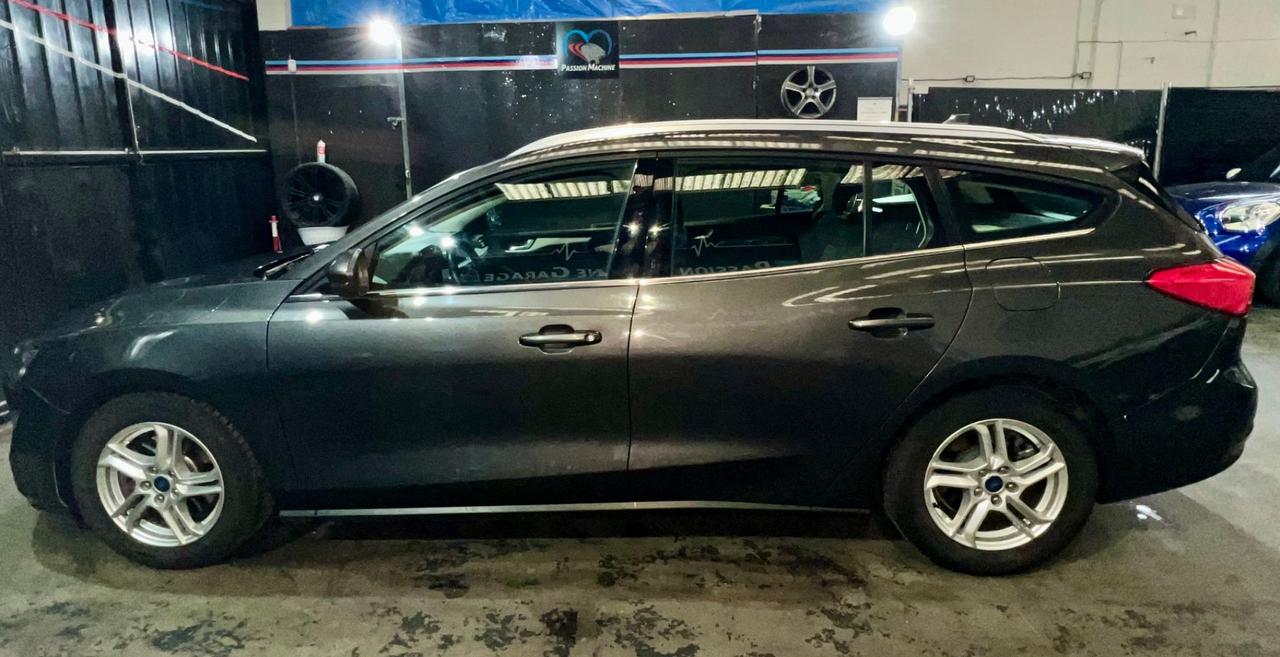 Ford Focus 1.5 automatico Garanzia 24mesi