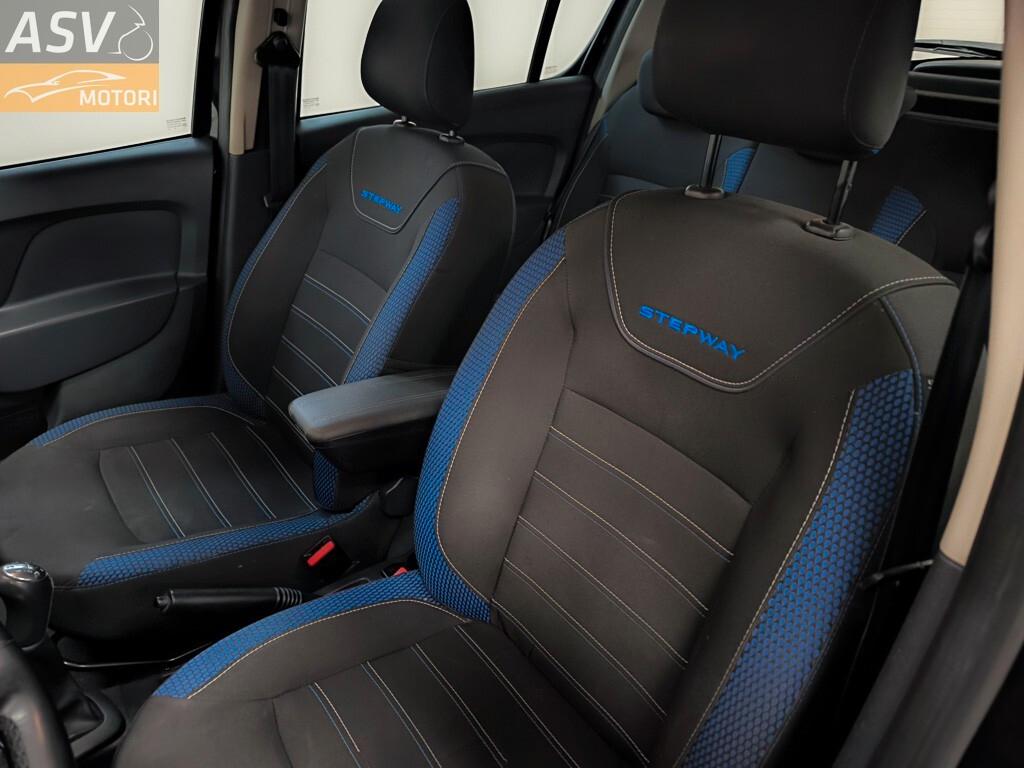 Dacia Sandero Stepway 1.0 TCe 100CV ECO-G 15th Anniversary