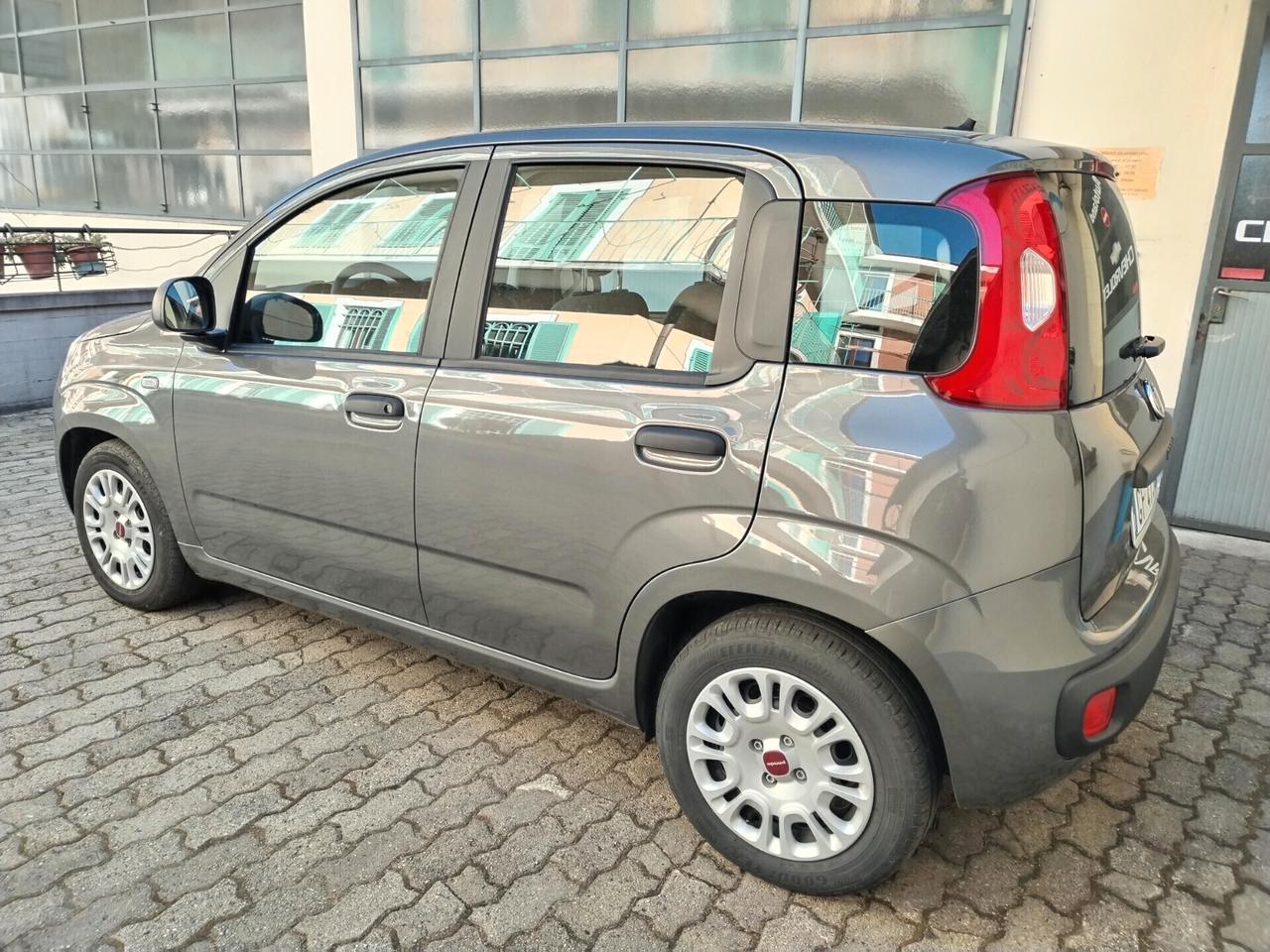 Fiat Panda 1.0 HYBRID con IMPIANTO GPL NUOVO