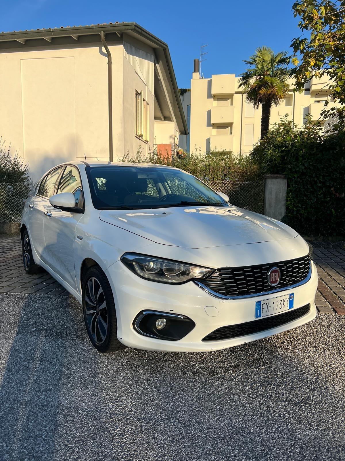 Fiat Tipo 1.6 Mjt S&S 5 porte Easy Business