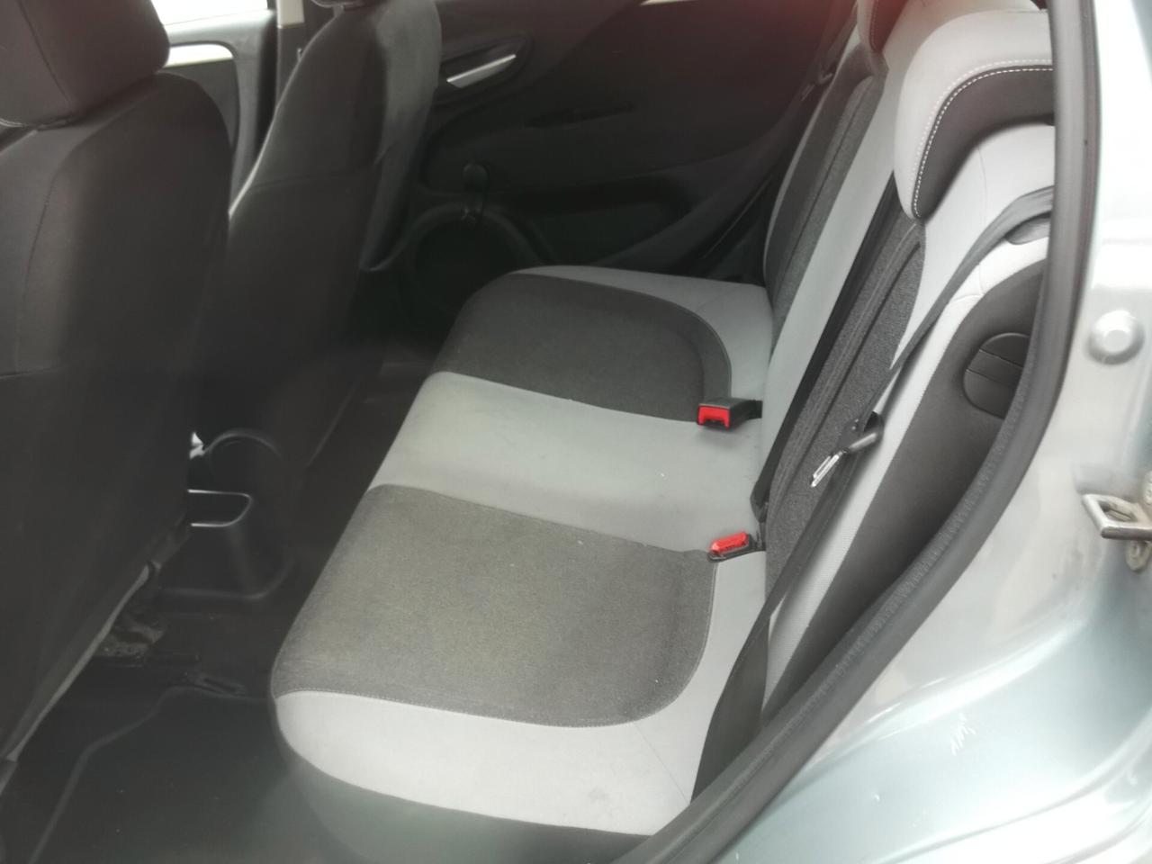 Fiat Punto Evo 1.4 5 porte S&S Dynamic Automatica con o senza comandi per disabili - 28