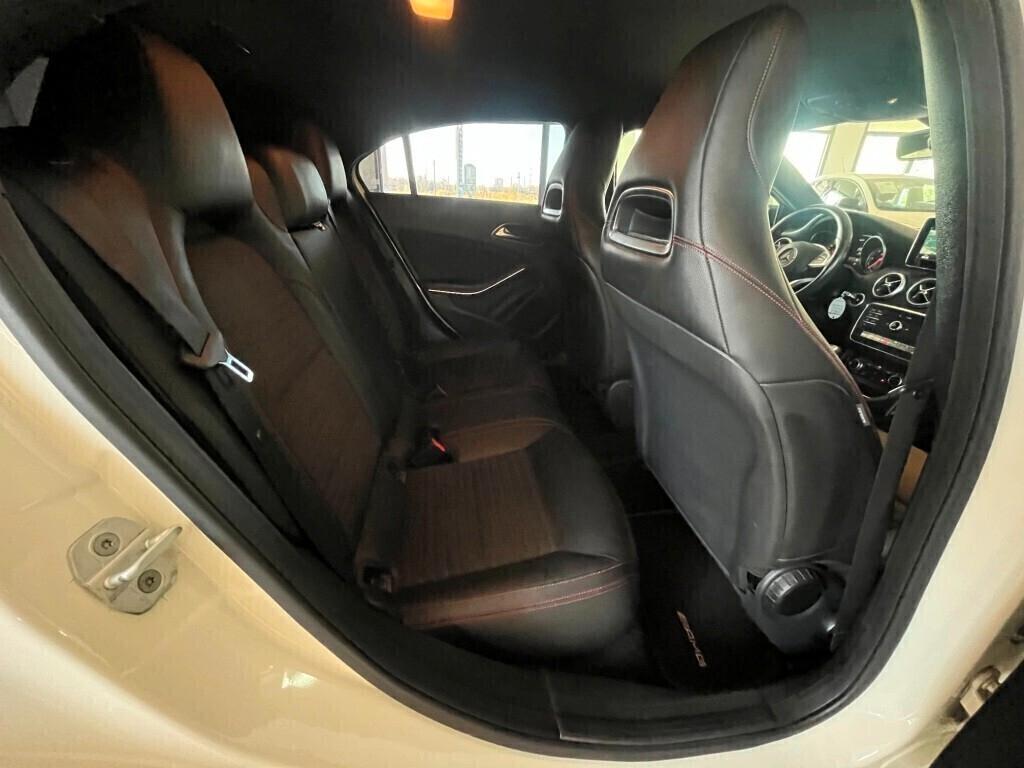 MERCEDES-A 180d Premium my16 - Per Neopatentati
