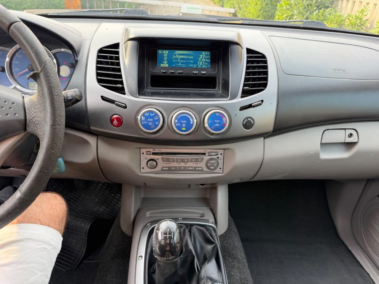Mitsubishi L200 2.5 DI-D/136CV Double Cab Intense