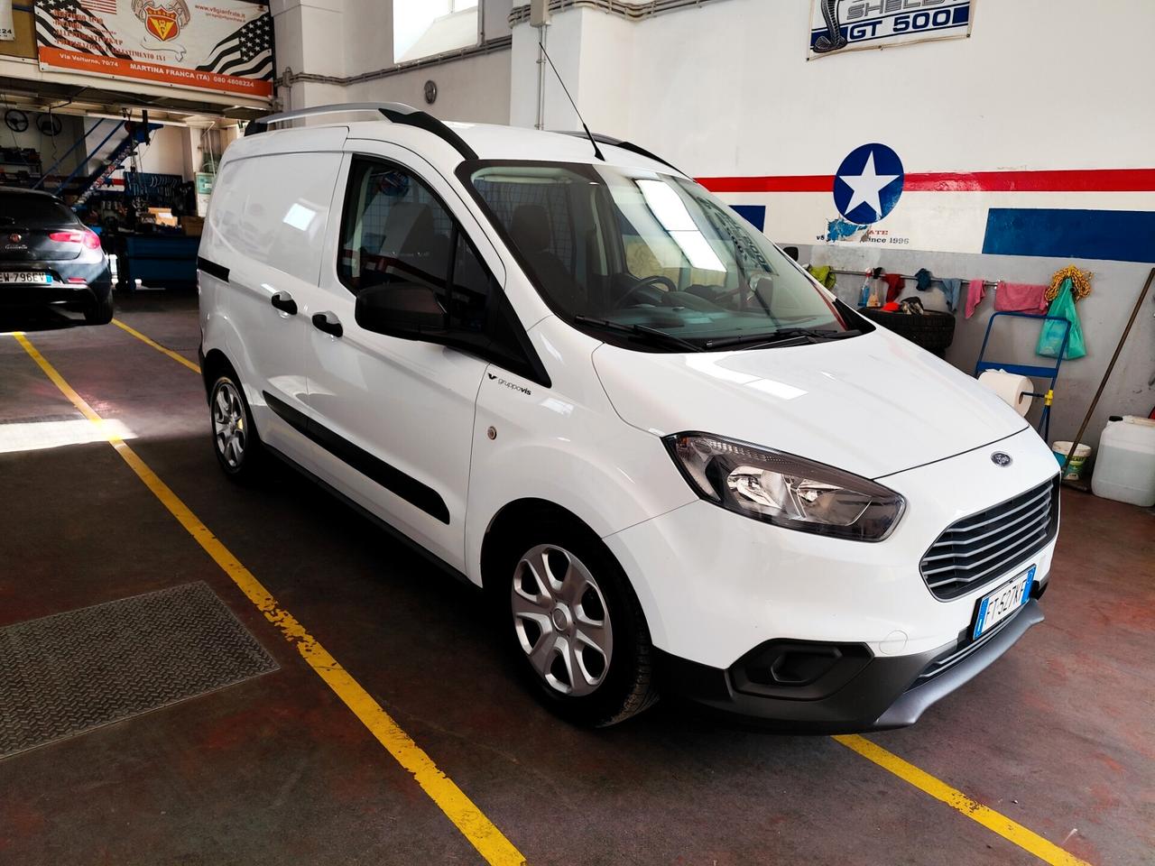 Ford Transit Courier 1.5 TDCi 100CV Van Entry
