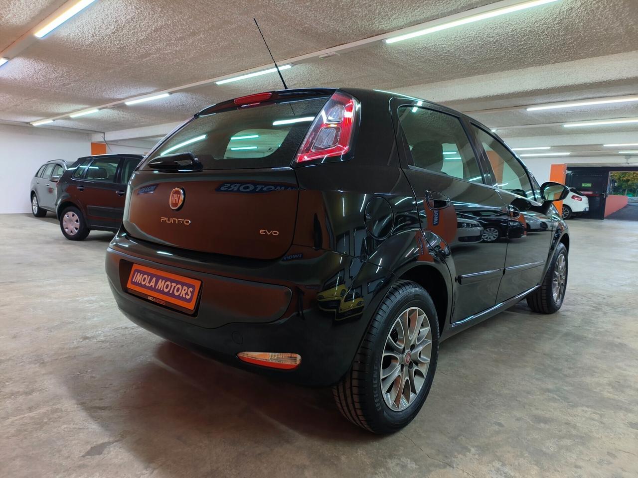 Fiat Punto Evo 1.4 5 porte Dynamic NUOVA!