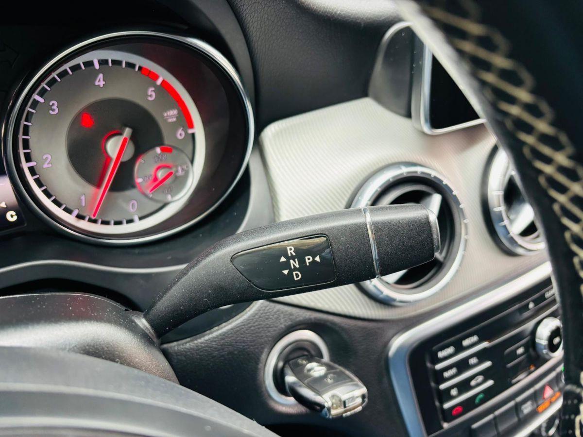 Mercedes CLA 200 d Shooting Brake S.W. Automatic Premium