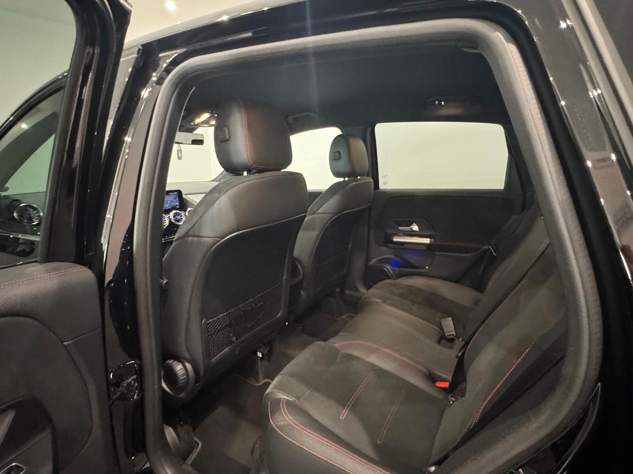 Mercedes-benz B 180 B 180 d Automatic AMG Line Advanced Plus