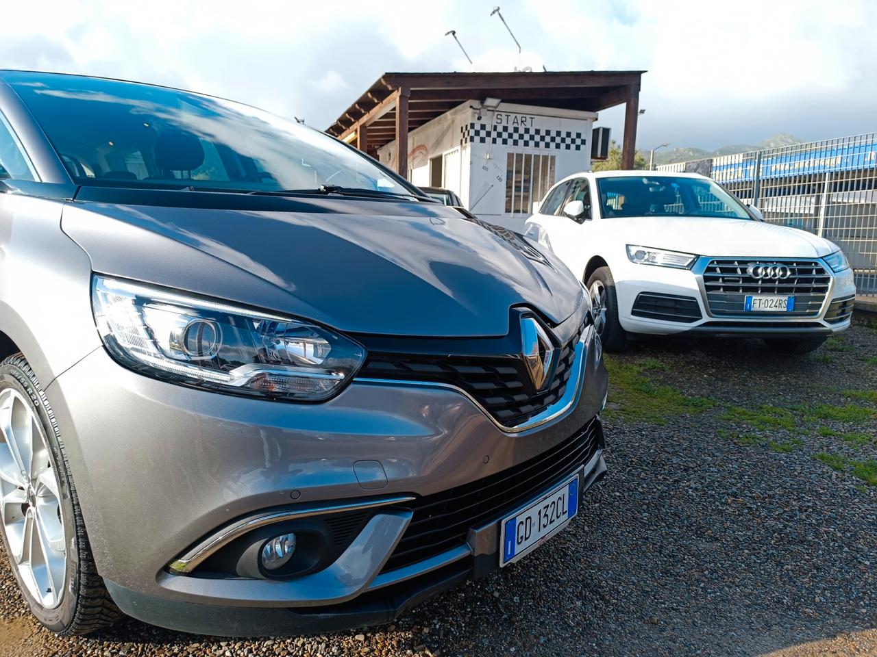 Renault Grand Scenic Blue dCi 120 CV Sport Edition2