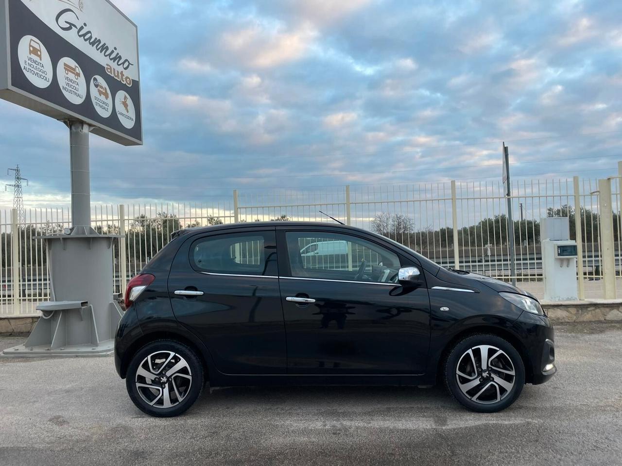 PEUGEOT 108 VTi 68 5 porte Allure TOP!