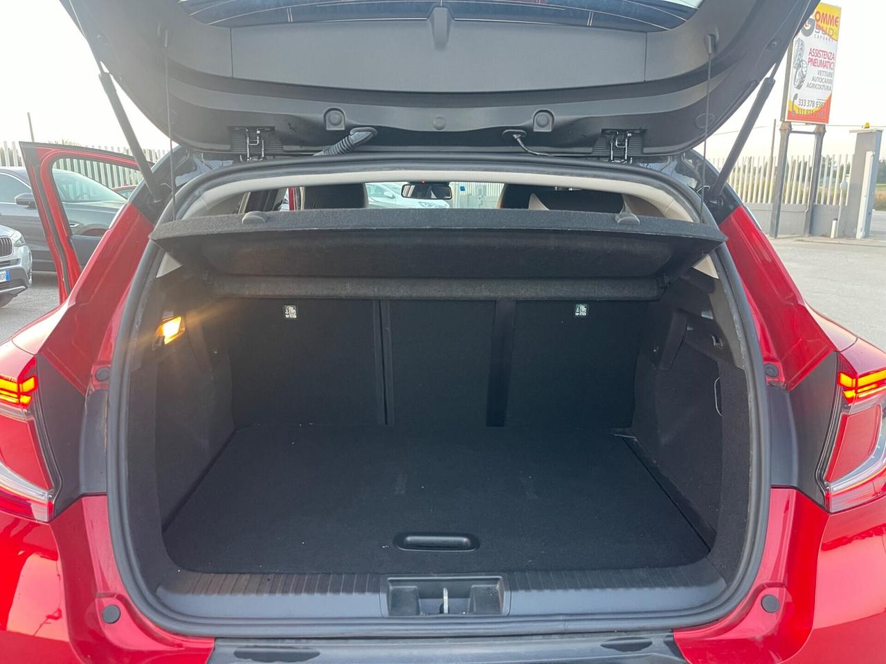 RENAULT CAPTUR 1.0 TCE GPL INTENS FULL LED MY22